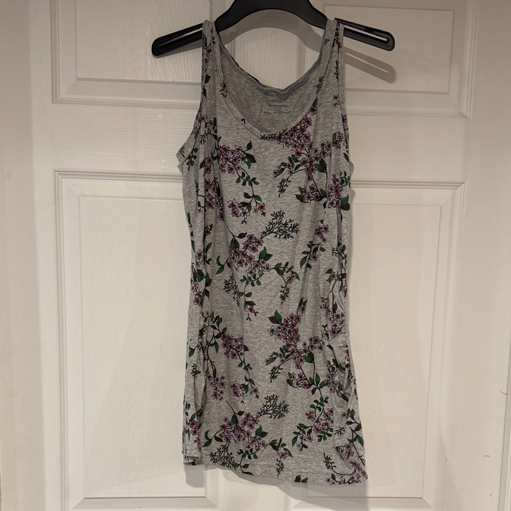 Motherhood Maternity Gray Floral Tank Top